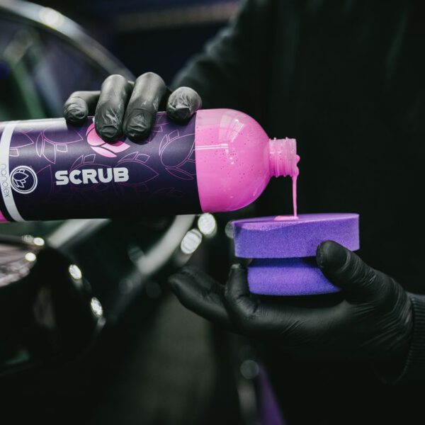 Nanolex Scrub Premium-Reinigungslösung für perfekte Fahrzeugpflege und Lackaufbereitung