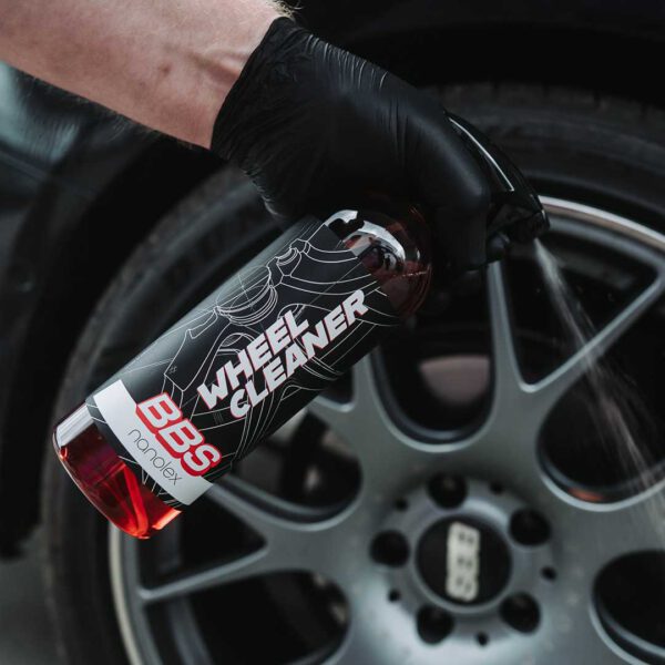 Professionelle BBS Felgenreinigung und Detailing mit hochwertigen Nanolex Autopflegeprodukten
