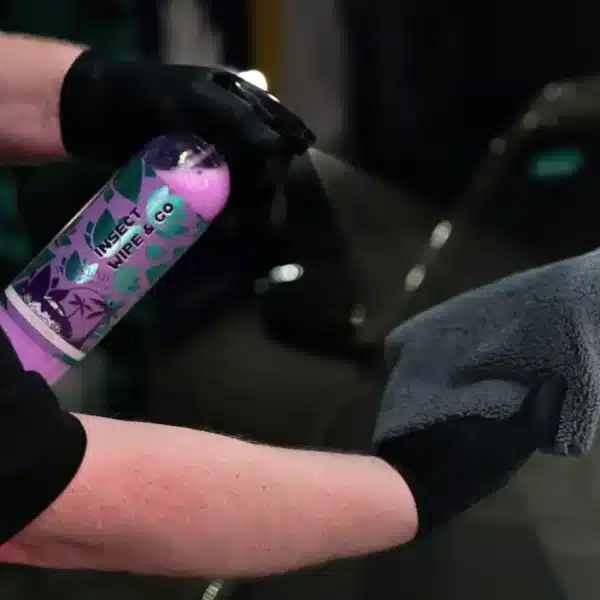 Alternative view of Nanolex Insect Wipe and Go